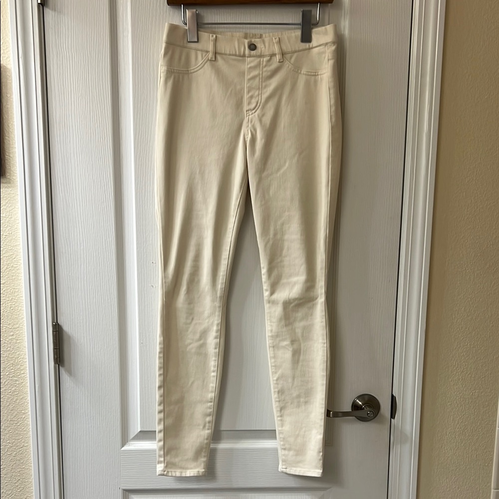 Uniqlo Cream Leggings